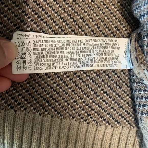 FOREVER 21 men's brown knit sweater men's size medium, pit to pit 22" - Picture 5 of 5